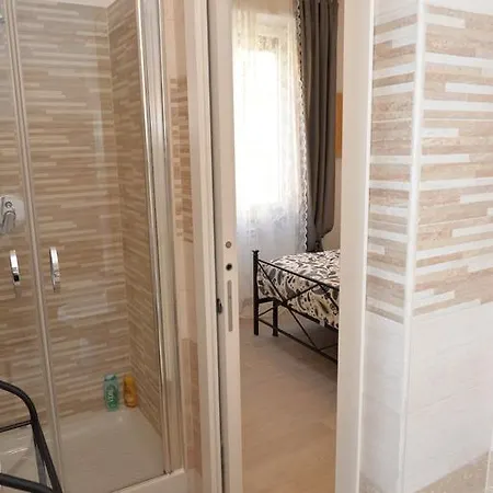Casa Di Alessandra Apartment *